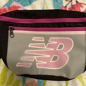 New balance waist bag